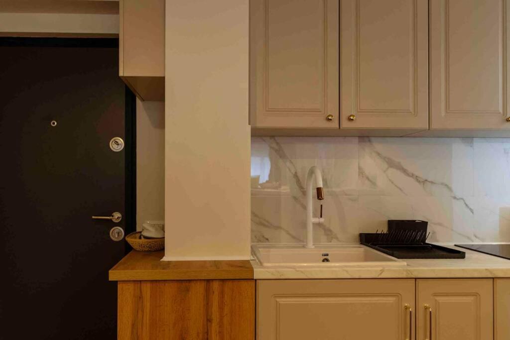 Stunning Views 2Br Intercontinental Flat Bucareste Exterior foto